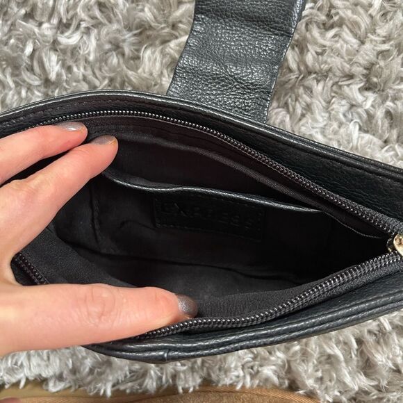 EXPRESS || Black Clutch Purse - Picture 7 of 7